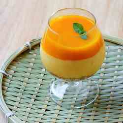 No-bake eggless mango cheesecake