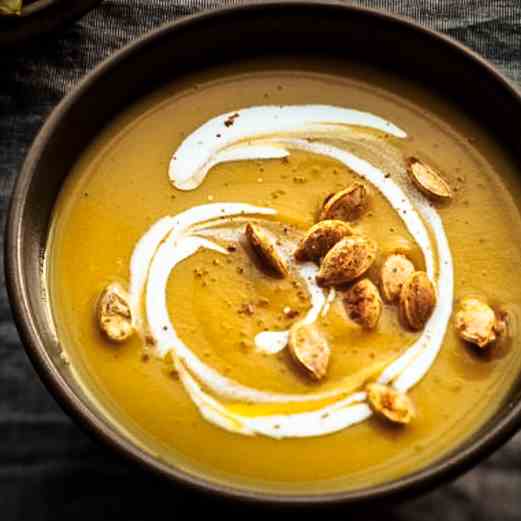 Pumpkin Seed Sauce with Coconut Oil
