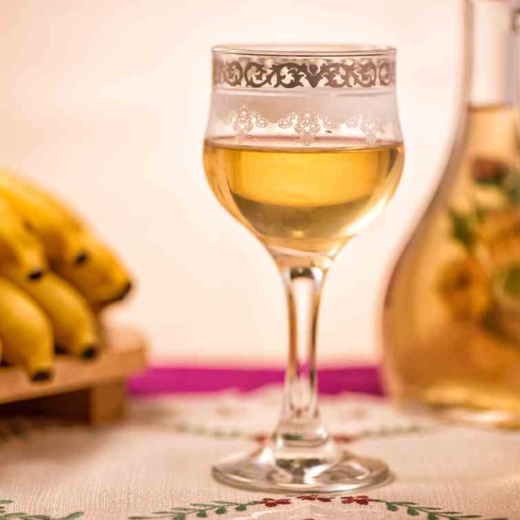 Banana Raisin Wine