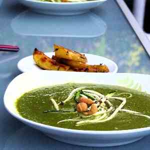 Creamy Zucchini and Basil Soup