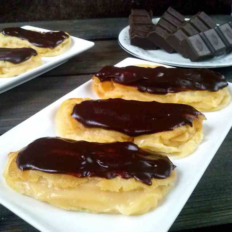 Cream and chocolate eclairs