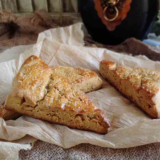 Ginger-Molasses Scones