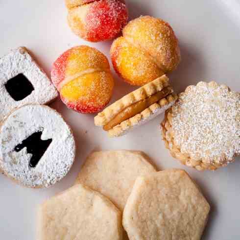 International cookie plate