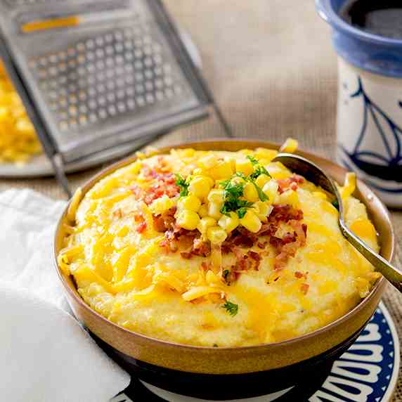 Outrageously Good Creamy Grits
