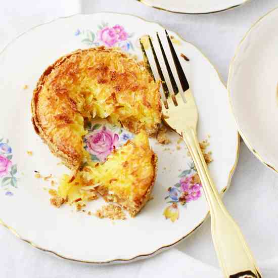 Toasted Coconut Cream Tarts