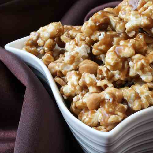 Caramel Corn with Cashews