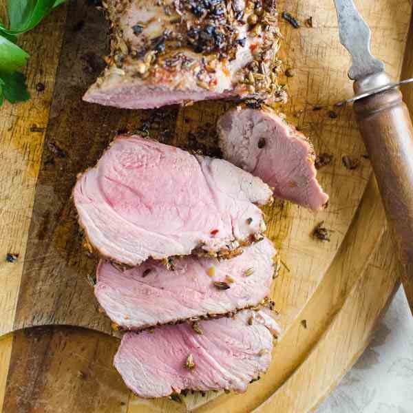 Dry-Rubbed Pork Tenderloin