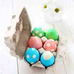 Easter eggs with polka dots