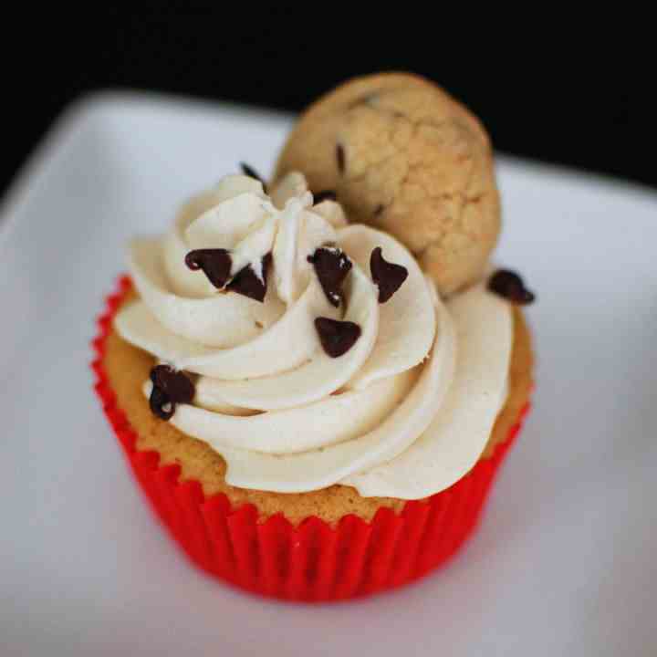 Chocolate Chip Cookie Dough Cupcakes