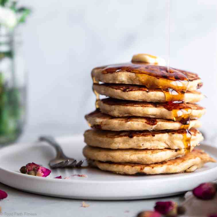 Fluffy Cottage Cheese Pancakes 