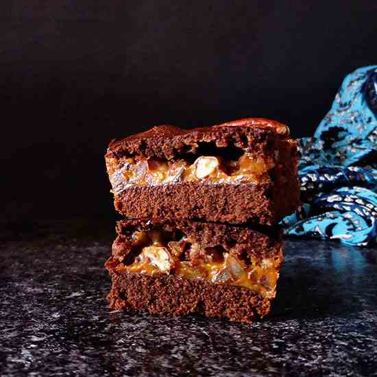 Pecan Dulce de Leche Brownies