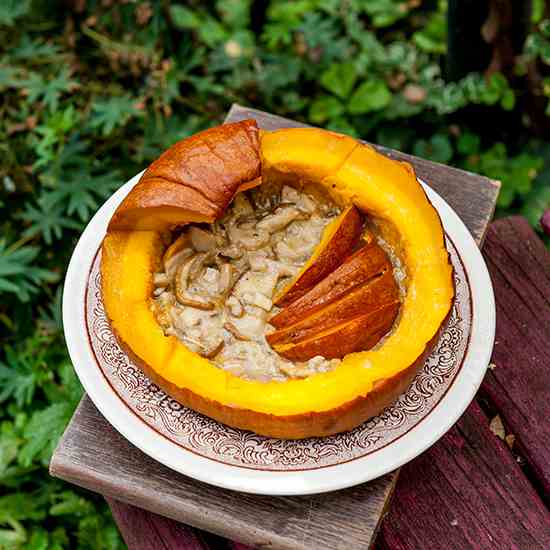 Baked pumpkin with mushrooms