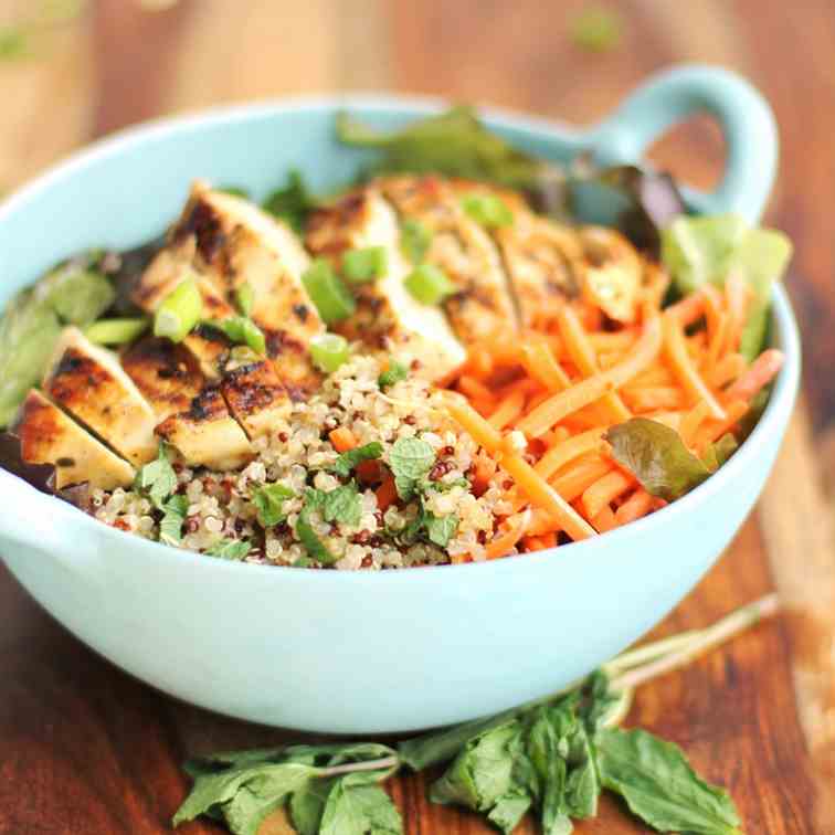 Grilled lemon chicken quinoa bowl