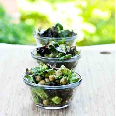 Avocado Chickpea Salad with Vegan Pesto