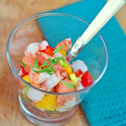 Shrimp and grapefruit salad