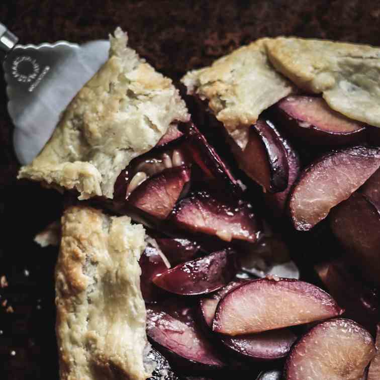 Pluot - Almond Galette