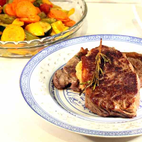 Steak w Vegetables and Kale chips