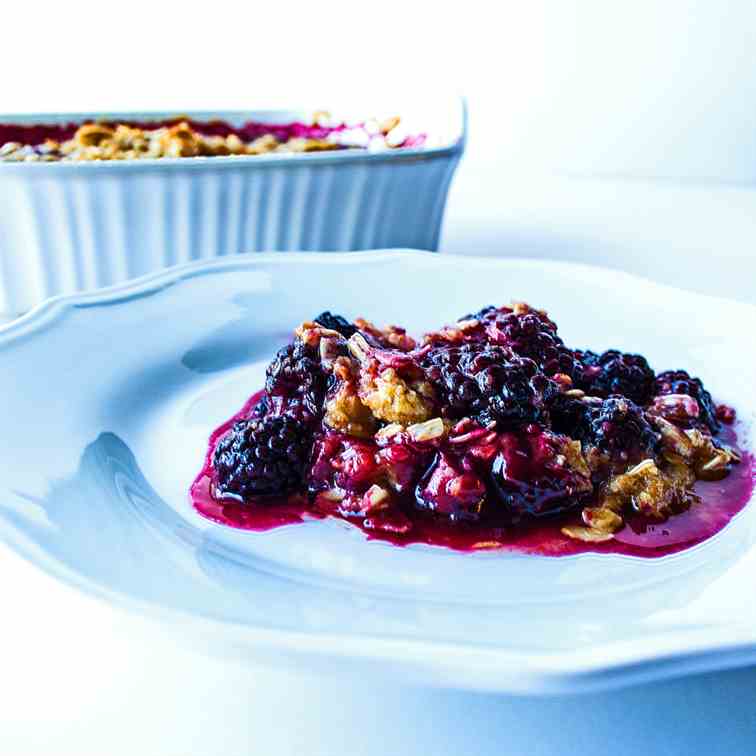 Blackberry Crisp