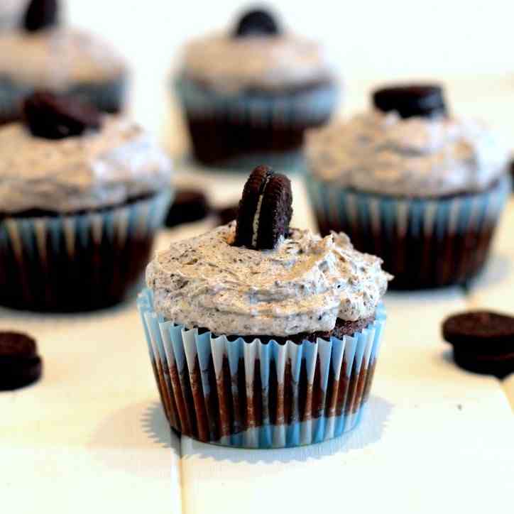 Cookies and Cream Cupcake