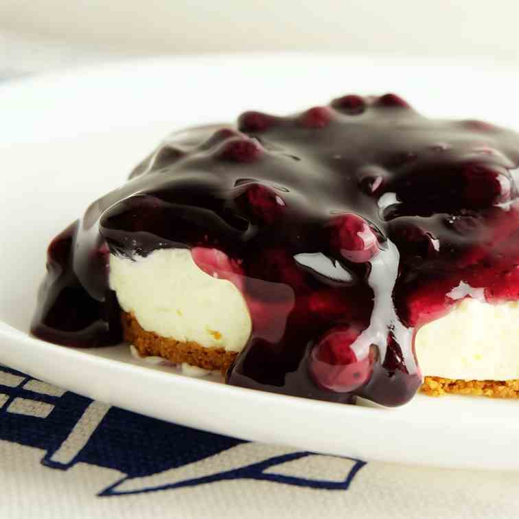 No Bake Blueberry Cheesecake