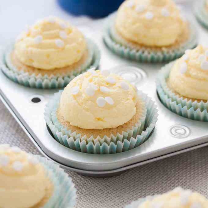 Vanilla Cupcakes with Custard Buttercream