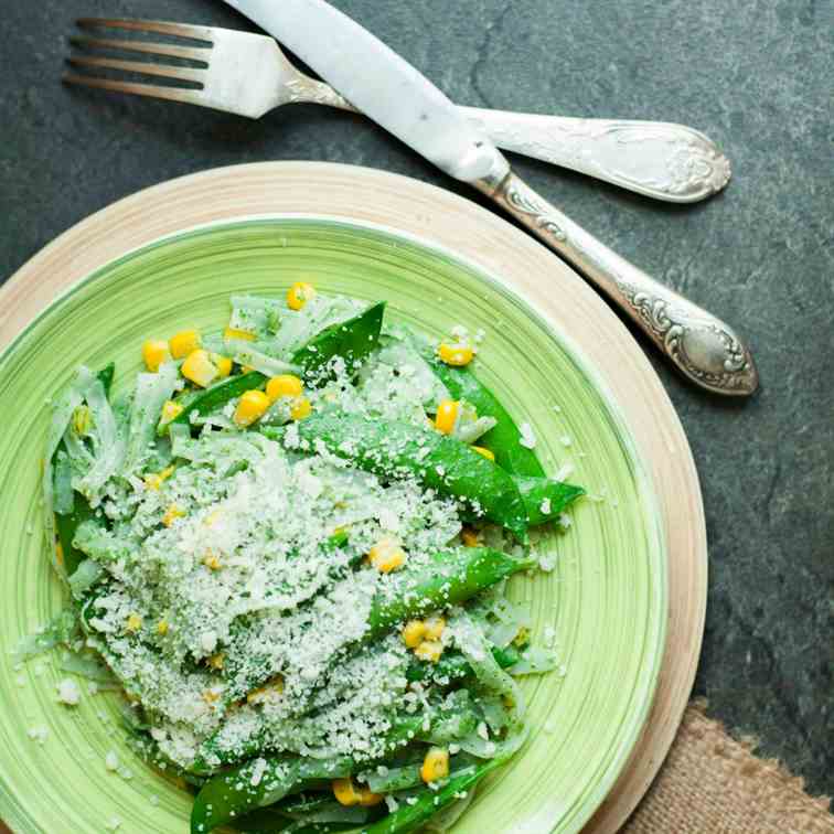 Sweet Pea in Creamy Spinach Pasta Sauce