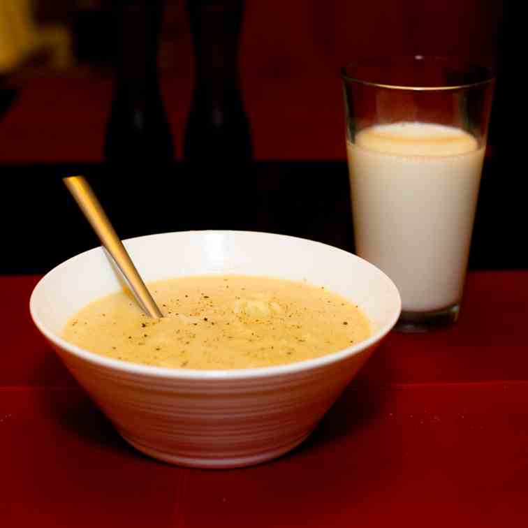 Cauliflower Cashew Cream Soup