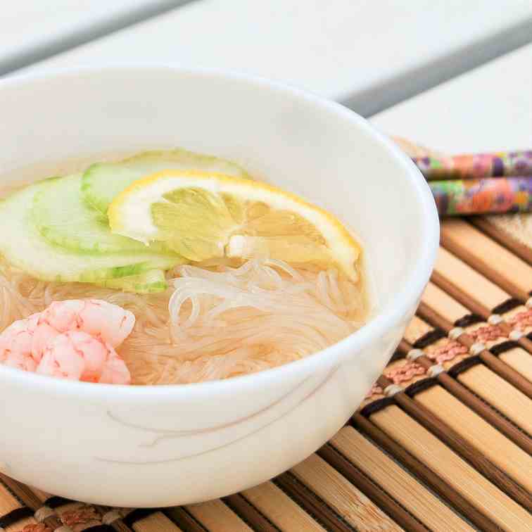 Japanese Shrimp Salad (Ebi Sunomono)