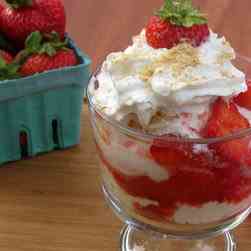 Strawberry Cheesecake Sundae