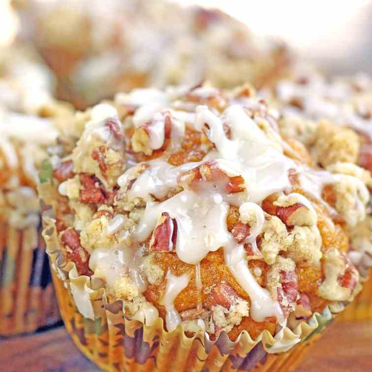 Iced Maple Pumpkin Cupcakes