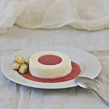 Rubinia- white chocolate bavarian cream