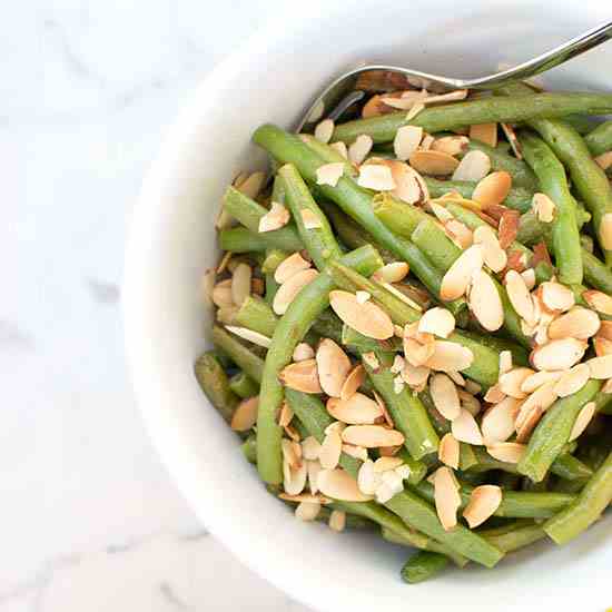 Maple Mustard Roasted Green Beans