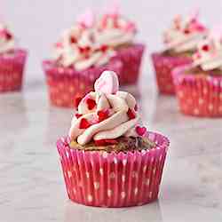 Vanilla Raspberry Cupcakes