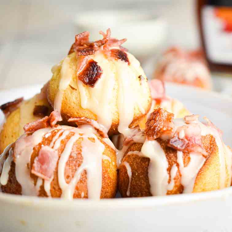 Maple Bacon Cake Balls