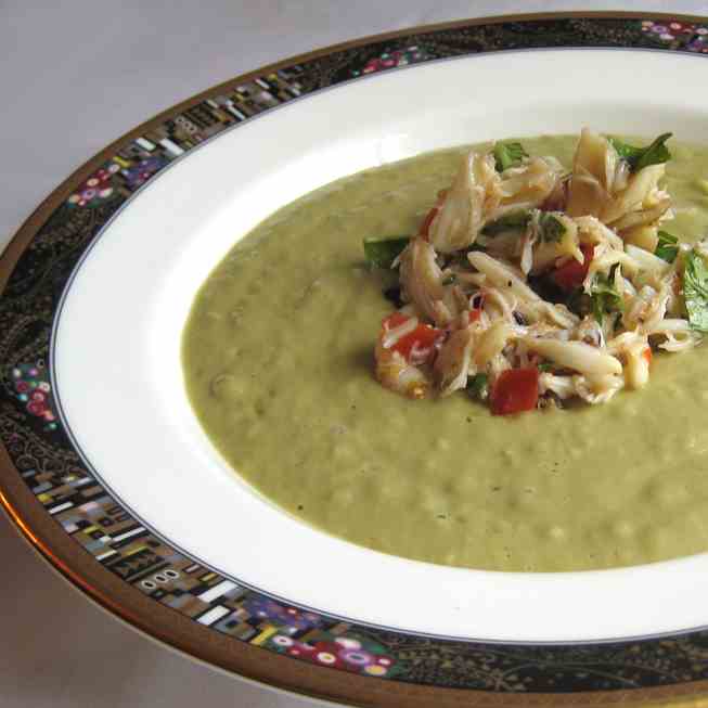 Avocado soup with crab salad