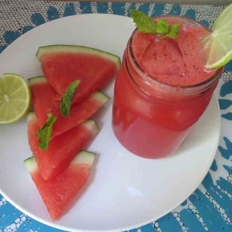 Easy Recipe for Watermelon Lemonade
