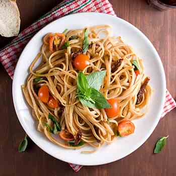 Linguine with Sun-dried Tomatoes