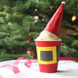 Here Comes Santa Sundae