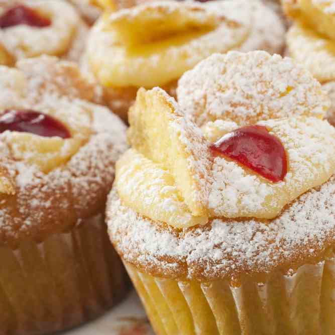 Airfryer Lemon Butterfly Buns