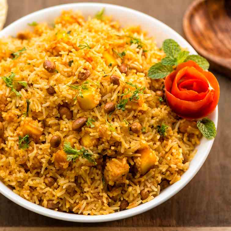 Tomato Pulao with Paneer