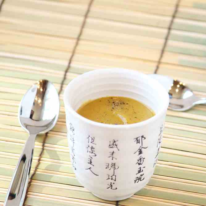 Coconut pumpkin cream soup