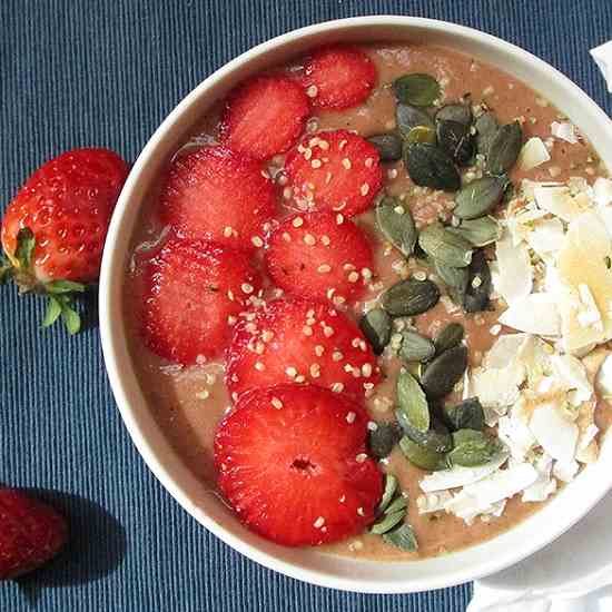Cocoa Pineapple Strawberry Smoothie Bowl