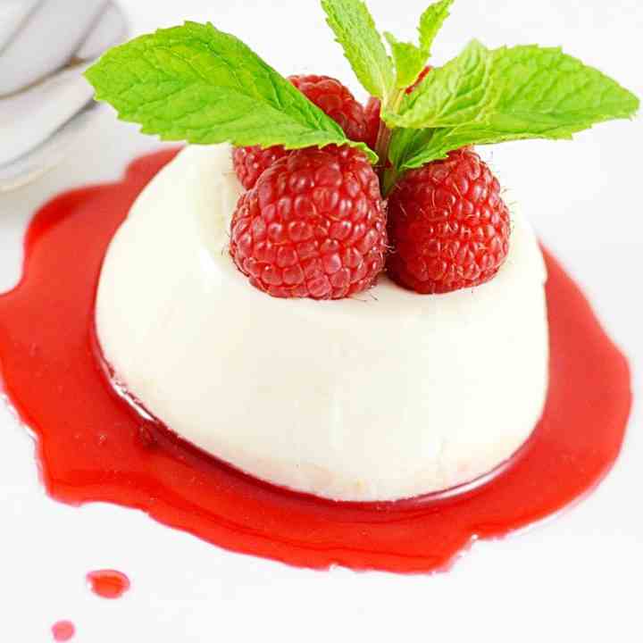 Vanilla Panna Cotta Recipe