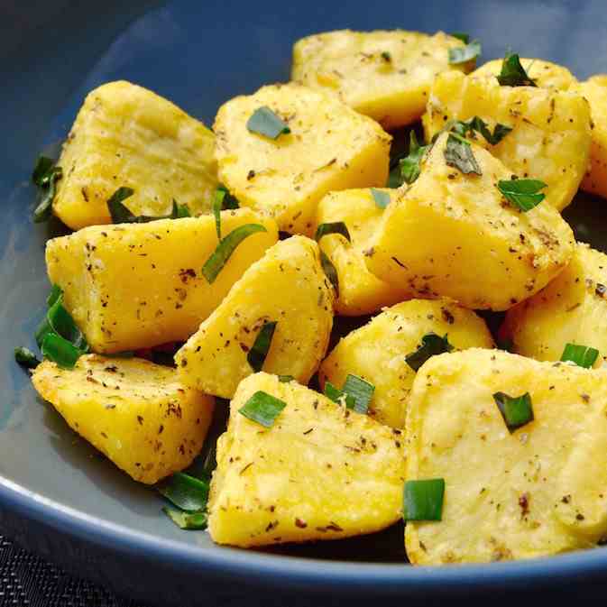 Crunchy Herb Roast Potatoes