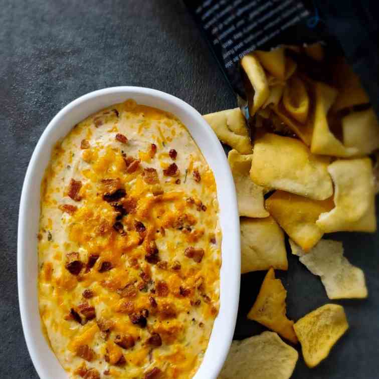 Quick and Easy Cheddar and Bacon Dip