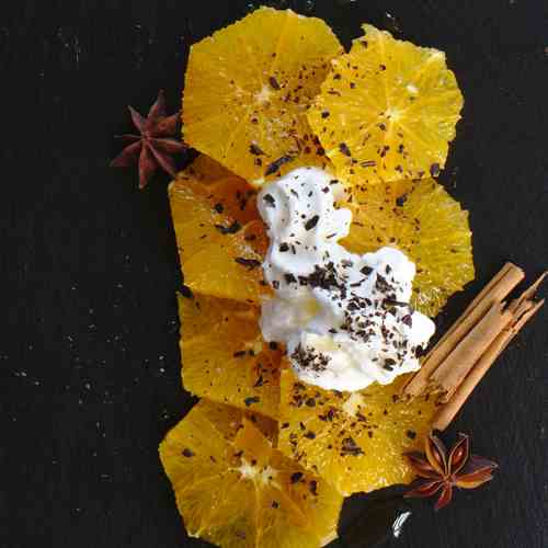 Oranges with syrup and spices