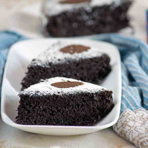 Easy n Quick Vegan Chocolate Cake