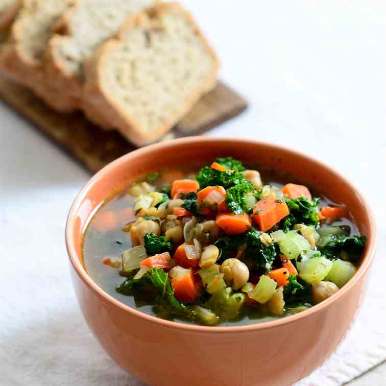 Kale, Carrot, and Chickpea Soup