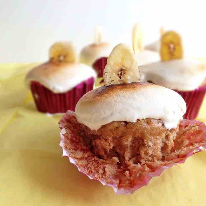 Banana Peanut Butter Cupcakes