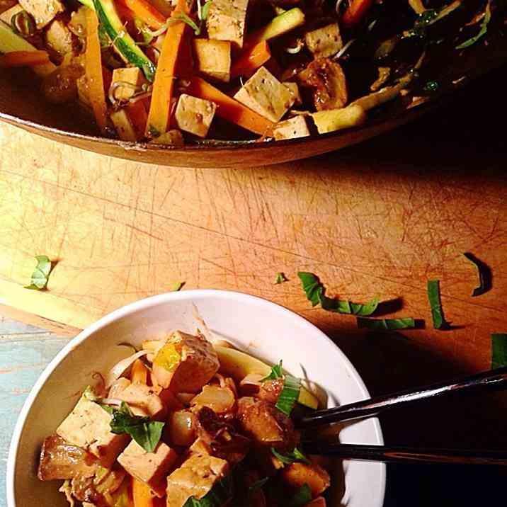 Sweet and spicy tahini tofu on rice noodle